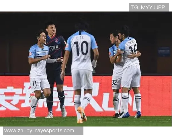 广州足球星卡线下实体店开业 全新体验尽在眼前