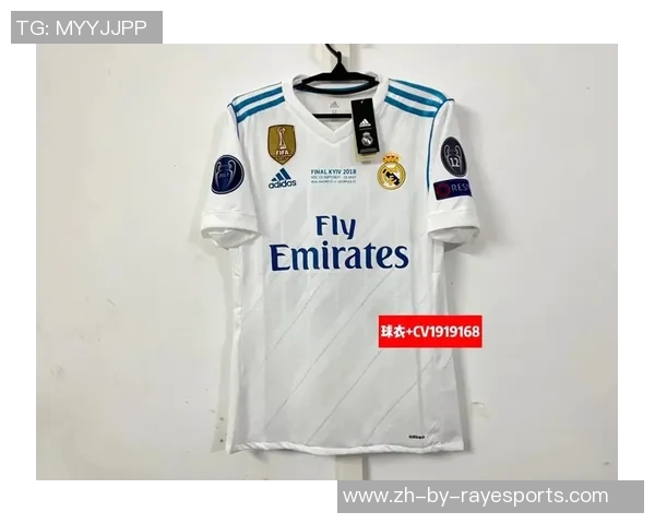 足球二十五号球衣背后的传奇球星与历史贡献解析