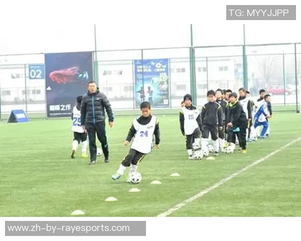 现场观赛畅享激情邂逅偶像球星感受绿茵场独特魅力